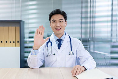 男人的机机桶女人软件＼情感共鸣，虚拟世界，心灵港湾