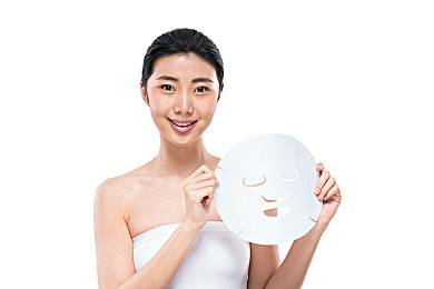 男人和女人打扑克的APP＼跨界互动新风尚，扑克APP助力社交新体验