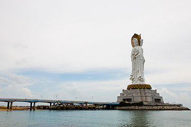 九九色色＼游戏盛宴，多彩潮流引领国游新篇章-1