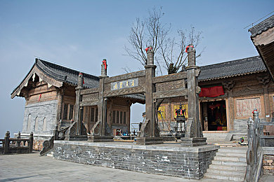 羽毛球叶叛变原因分析＼“羽毛球奇变背后：揭秘运动员心路历程与多方因素影响”-1