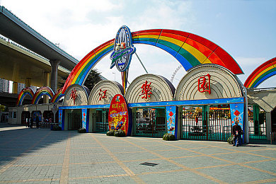 黄色app下＼网络迷雾深处：百万用户困境，揭秘色情APP的隐秘风暴-2