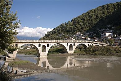 91爱豆传媒国产成人网站＼网络监管升级，91爱豆传媒淫秽风波引发行业整顿热议