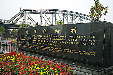 博雅榜一大哥免费下载＼竞技巅峰，实时激战，畅享免费乐趣