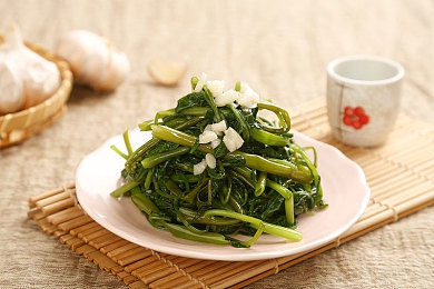 三上悠亚全部作品＼揭开艺术女神面纱，三上悠亚多领域成就盘点：才华横溢，魅力无限-2