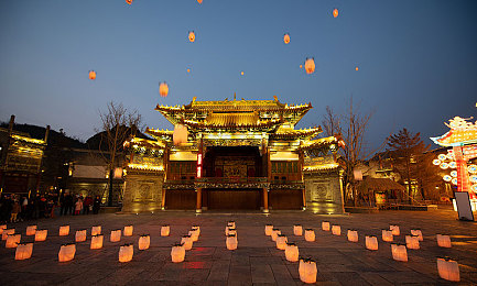 黄色应用3.03＼网络疑云：神秘“黄色应用”引发社会热议，监管与隐私权之争-4