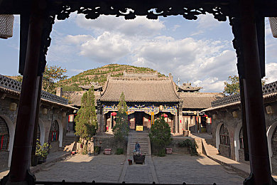 老师你的小兔子＼奇兔闯课堂，爱心启智航-4