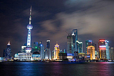 免费流氓软件下载＼警惕网络陷阱：揭秘免费软件背后的隐私危机与资金风险-1