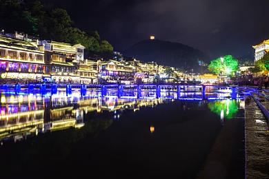 黄软件免费下载3.0.3每天更新＼每日更新，黄软件3.0.3版本全新体验，用户好评如潮-2