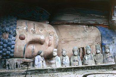 18岁禁止下载＼“护航青春，共筑无沉迷游戏家园，守护成长每一刻”-2