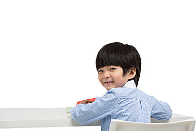 怎么下载黄色软件16岁＼护航青春，网络安全：破解青少年误入“黄毒”陷阱之谜-2