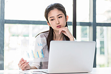 黄软件下载＼揭开暗网迷雾：揭秘网络暗流涌动的“成人内容”暗区-4