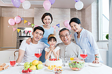 男的和女的戳洞洞的软件＼“洞洞互动，情缘新境：情侣互动游戏体验大不同”-2