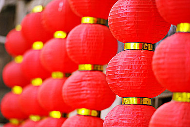 魅影APP下载安装手机版＼神秘探险游戏魅影走红，精美画面吸引玩家，开启奇幻旅程-1