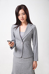 未满十八岁禁用APP＼“守护青春，护航成长：深度揭秘青少年专属APP如何构建安全网络环境”-3