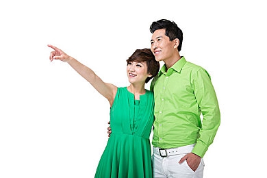 高跟鞋footjob鞋交＼时尚碰撞道德边界：探索“鞋交”奇鞋引发的潮流思考-4