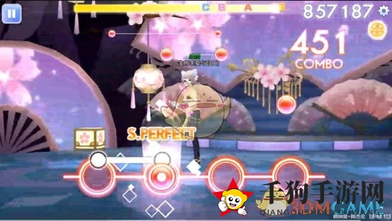 《QQ炫舞》手游事务所明明就歌曲音符难点